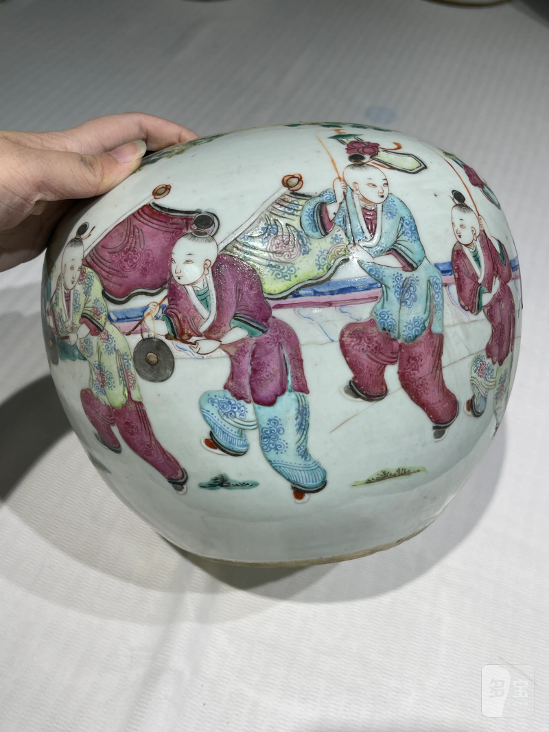 清代 粉彩人物纹瓷器一组十四件 - 图7
